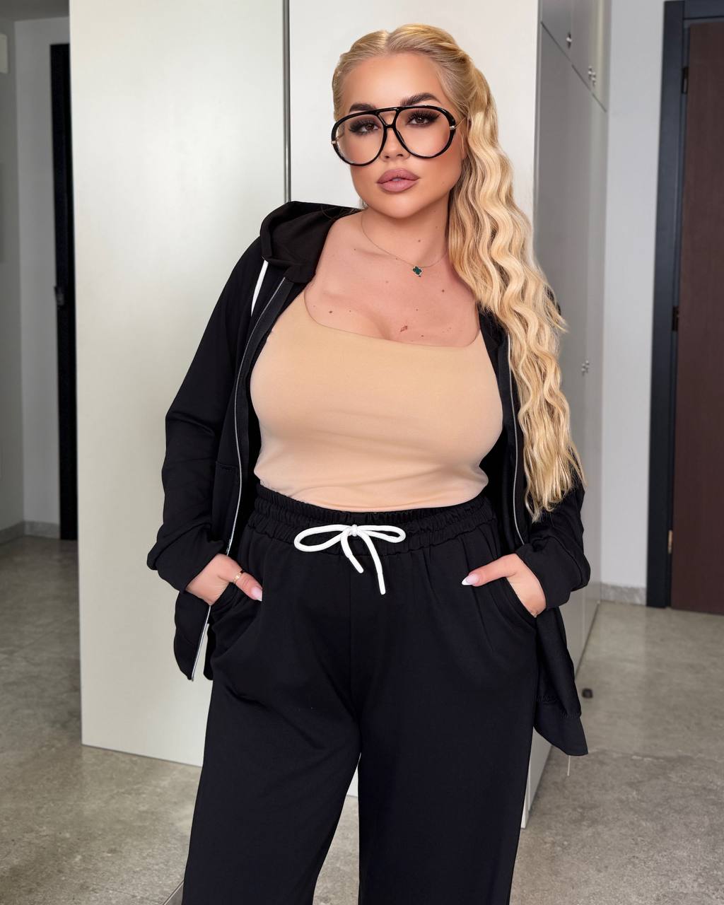 Костюм 28012608